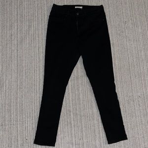 Levi’s 721 Skinny High-rise Black Jeans